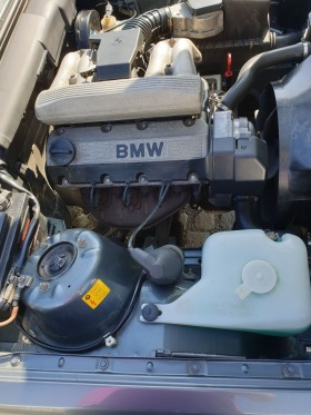 BMW 316 Оригинална боя! 113000км. Колекционерско състояние, снимка 15
