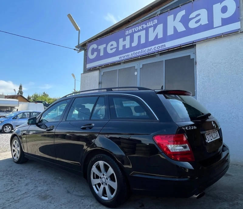 Mercedes-Benz C 220  , снимка 2 - Автомобили и джипове - 45408640