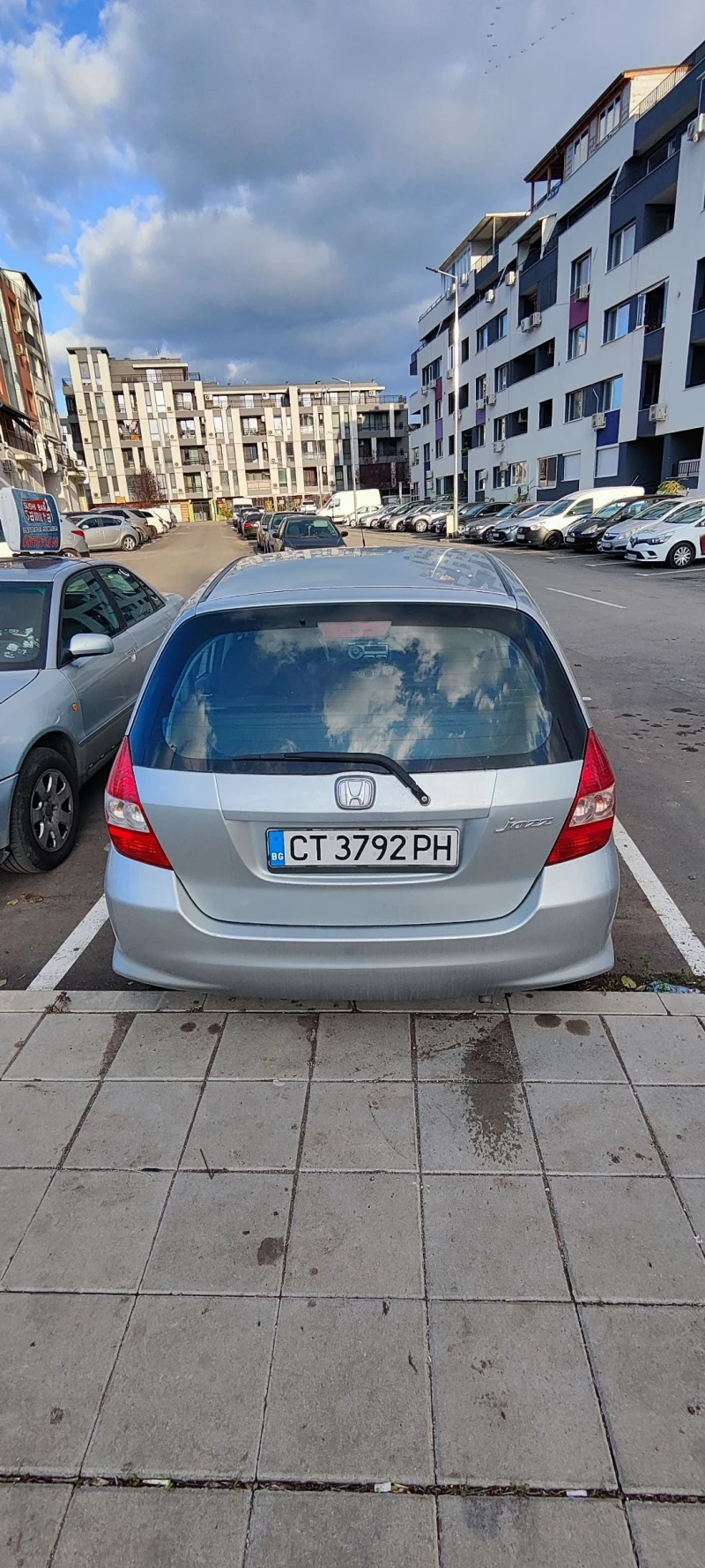 Honda Jazz, снимка 2 - Автомобили и джипове - 48012628