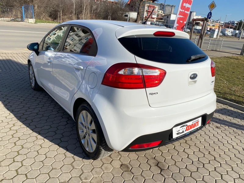 Kia Rio 1.4CRDi/EURO.5A, снимка 6 - Автомобили и джипове - 48925574