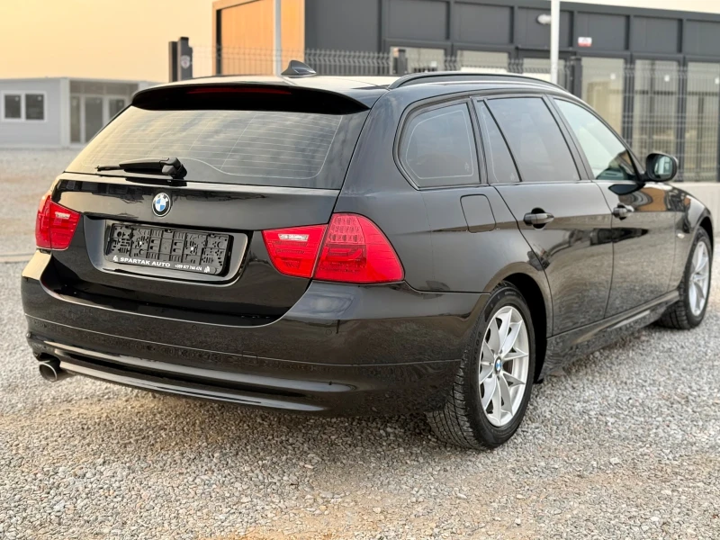 BMW 320 d * AUTOMATIC* NAVI* XENON* LCI* НА ЗАДНО* 2012* T, снимка 6 - Автомобили и джипове - 49293595