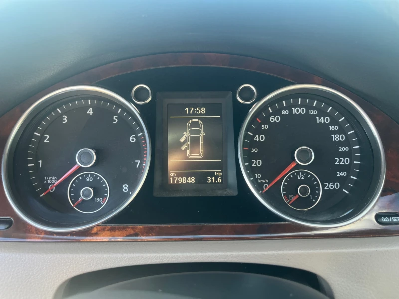 VW Passat 1.4 БЕНЗИН, снимка 10 - Автомобили и джипове - 51766683