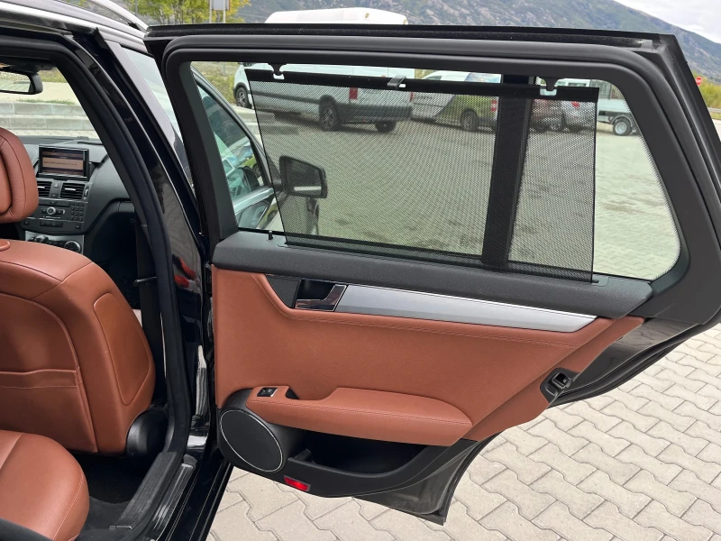 Mercedes-Benz C 220 250/FULL/HARMON KARDON/KEYLESS/PANO/NAVI/KOJA, снимка 10 - Автомобили и джипове - 52086984