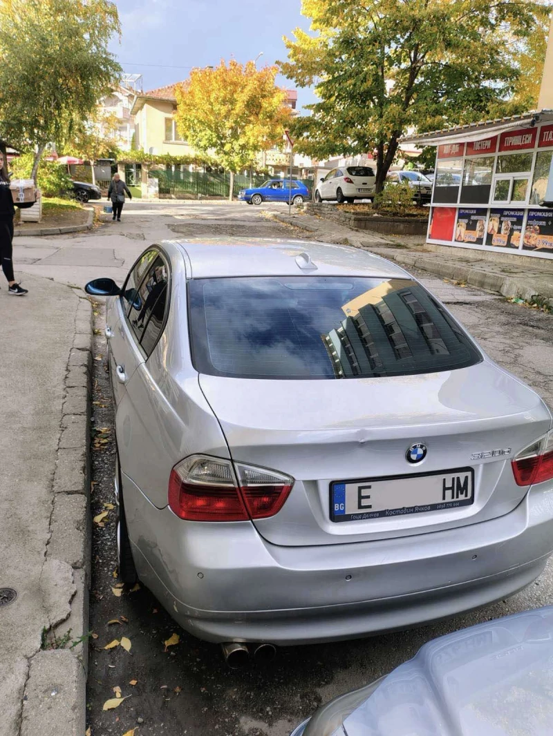 BMW 320, снимка 2 - Автомобили и джипове - 52170634