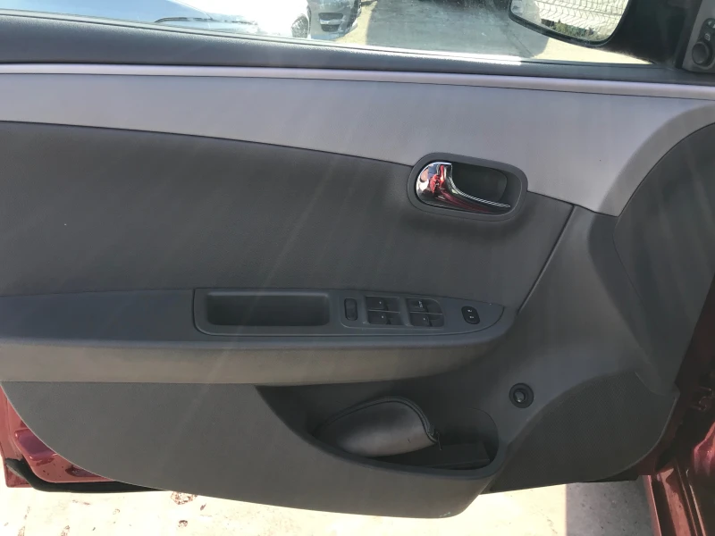 Chevrolet Malibu 2.4i-AUTOM.ГАЗ+ БЕНЗ., снимка 15 - Автомобили и джипове - 52193077