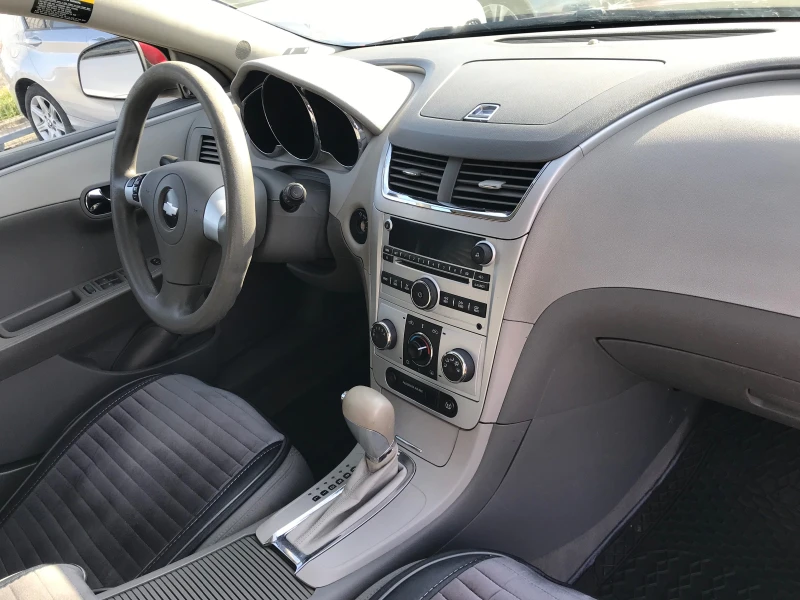 Chevrolet Malibu 2.4i-AUTOM.ГАЗ+ БЕНЗ., снимка 13 - Автомобили и джипове - 52193077