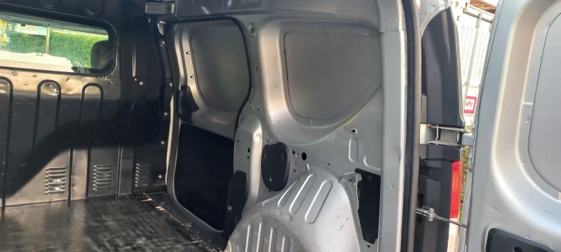 Dacia Dokker 1.5dci 90ps , снимка 10 - Автомобили и джипове - 52668641