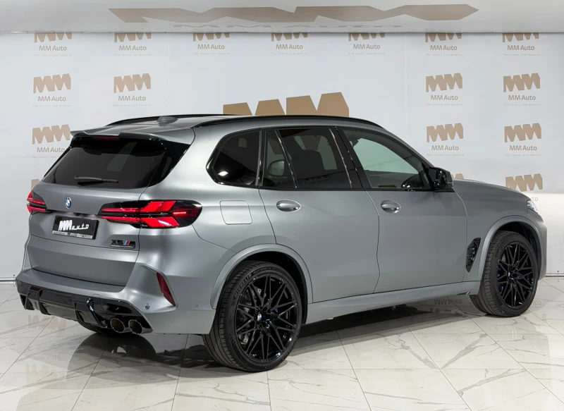 BMW X5M Comptition* xDrive* Carbon* Pano* HuD* Harman, снимка 2 - Автомобили и джипове - 52721275
