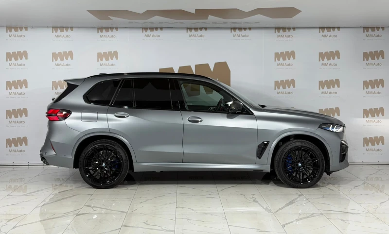 BMW X5M Comptition* xDrive* Carbon* Pano* HuD* Harman, снимка 3 - Автомобили и джипове - 52721275
