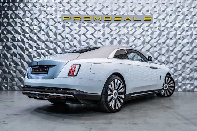 Rolls-Royce Spectre TwoTone* Starlight, снимка 4 - Автомобили и джипове - 53341732