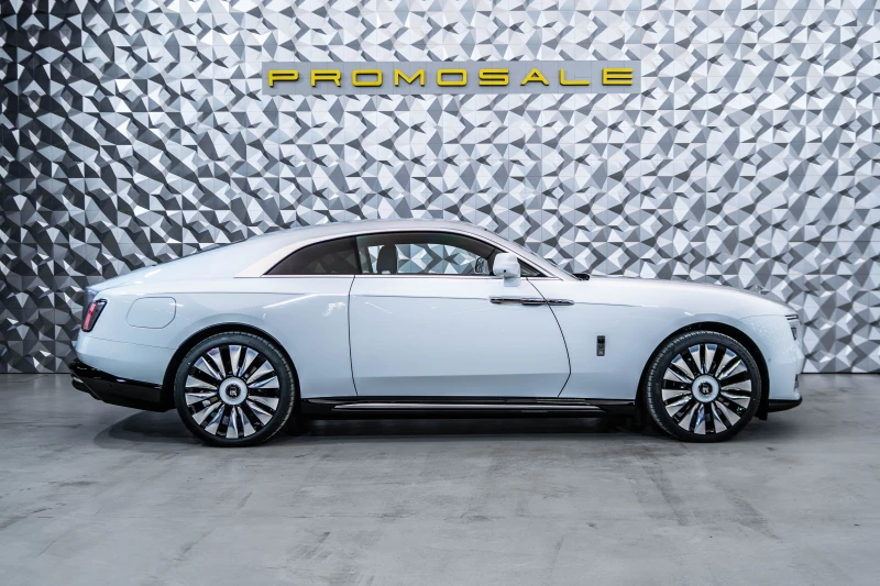 Rolls-Royce Spectre TwoTone* Starlight, снимка 6 - Автомобили и джипове - 53341732