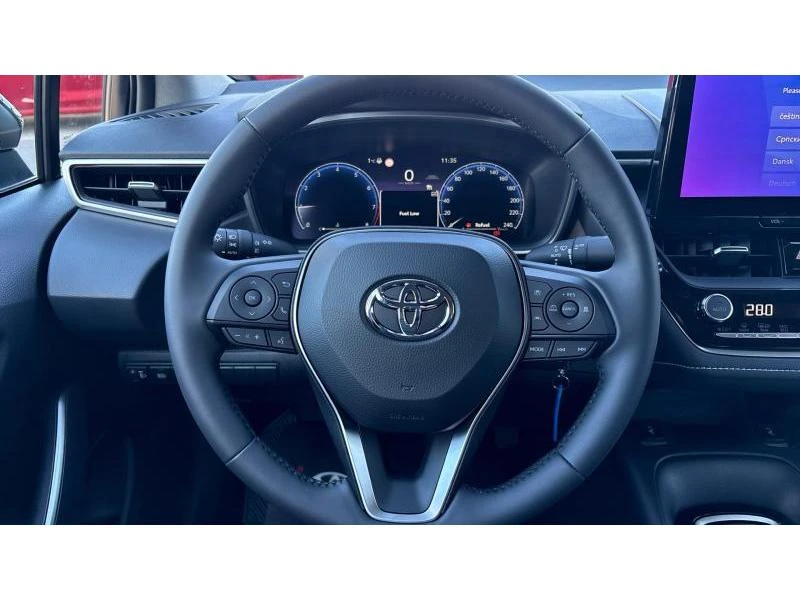 Toyota Corolla SDN 1.5P 6MT EXECUTIVE - НОВА, снимка 13 - Автомобили и джипове - 53200846