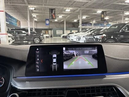 BMW 540  I xDrive* M-пакет* Harman/Kardon* подгрев* шибида, снимка 12 - Автомобили и джипове - 53779659