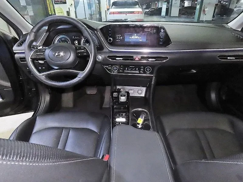 Hyundai Sonata PREMIUM PLUS, снимка 10 - Автомобили и джипове - 55058110