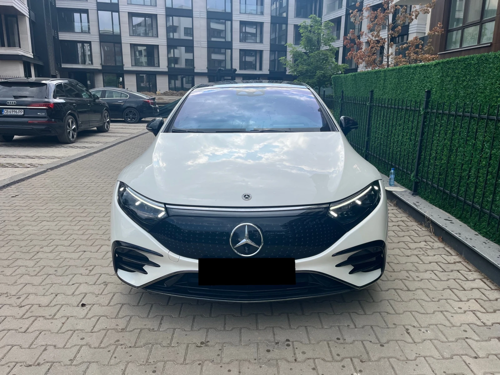 Mercedes-Benz EQS 450+ AMG / ГАРАНЦИЯ / ГОТОВ ЛИЗИНГ, снимка 1