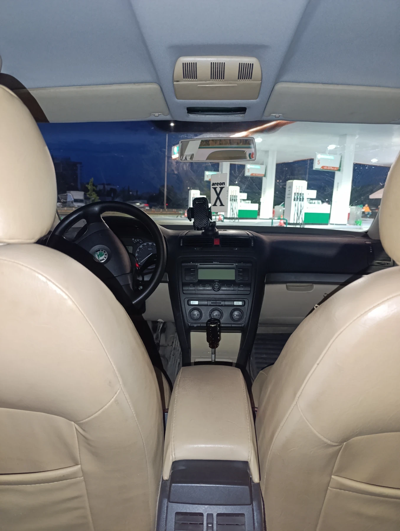 Skoda Octavia TDI 2.0 - изображение 5