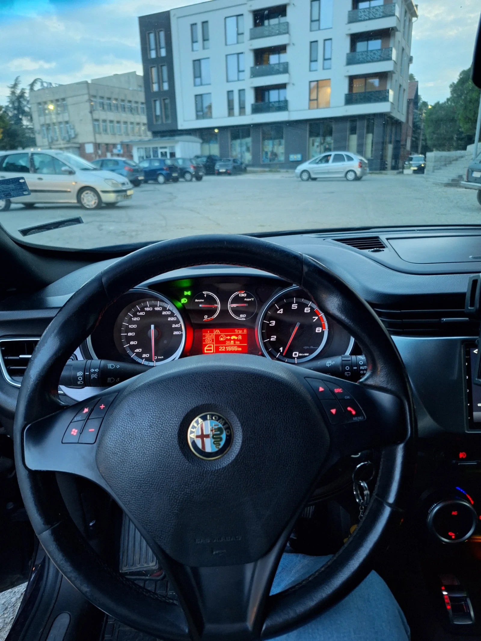 Alfa Romeo Giulietta      | Mobile.bg   11