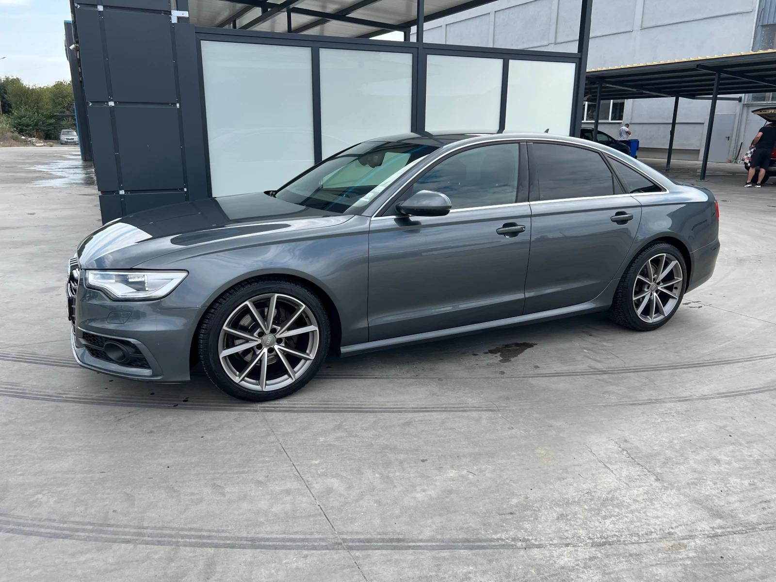 Audi A6 2.0TDI 3xS Line BOSE - изображение 7