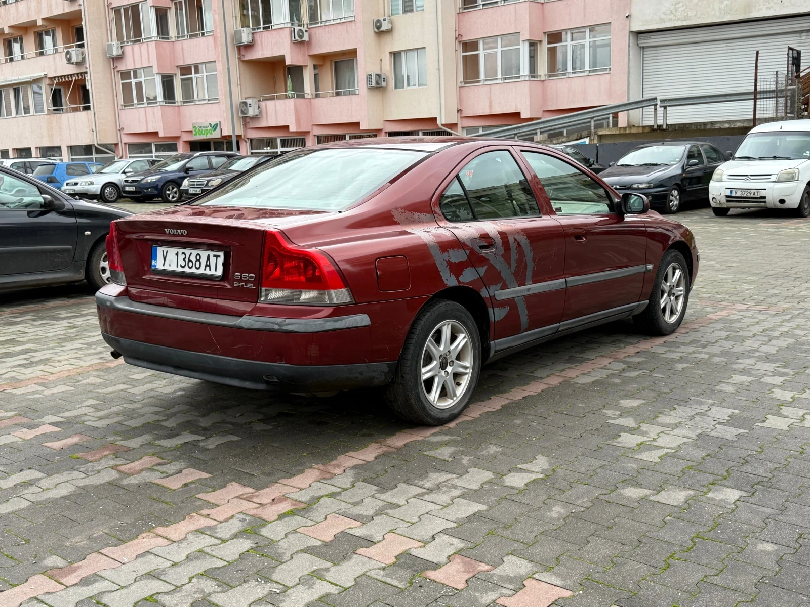 Volvo S60 Бензин - изображение 4