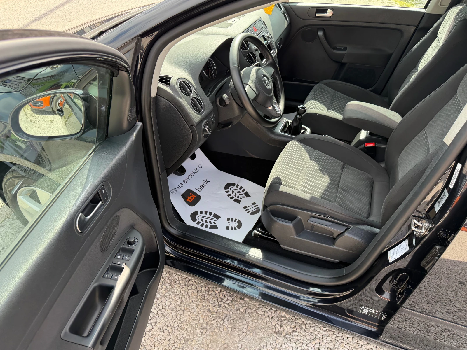 VW Golf Plus 6-Plus* 1.6TDI, снимка 9 - Автомобили и джипове - 53767910