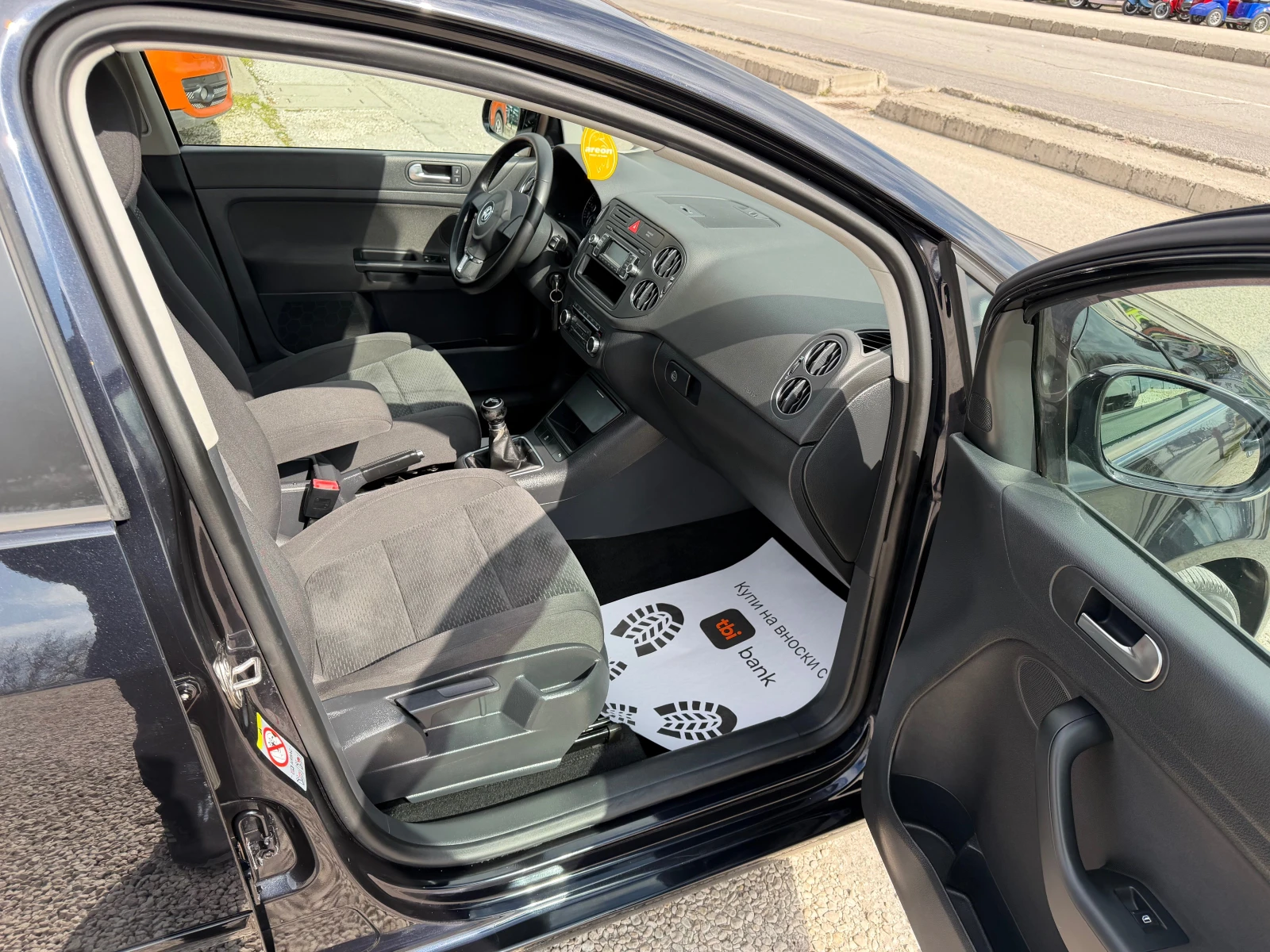 VW Golf Plus 6-Plus* 1.6TDI, снимка 10 - Автомобили и джипове - 53767910