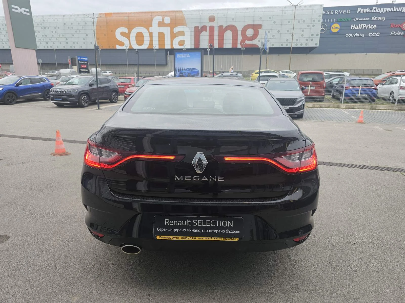 Renault Megane 1.3 TCe 140, снимка 6 - Автомобили и джипове - 54228492