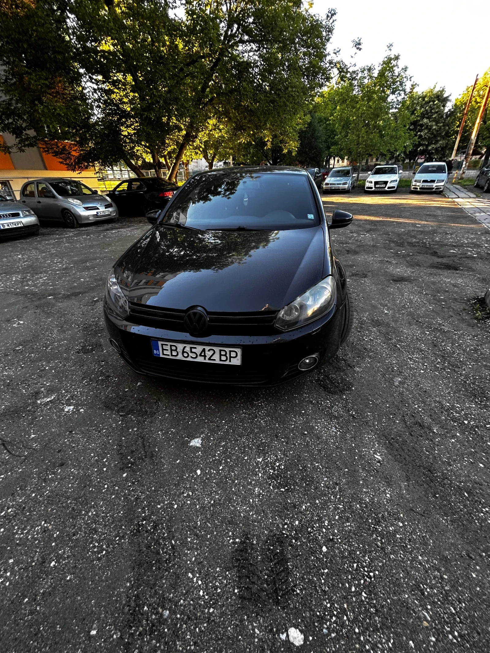 VW Golf, снимка 2 - Автомобили и джипове - 54526383
