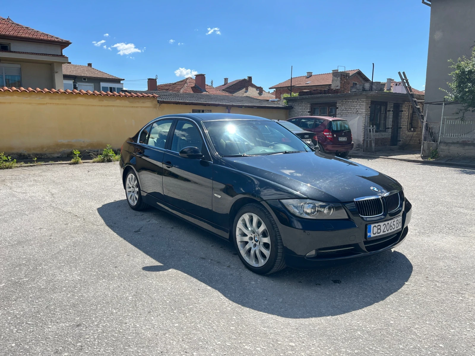 BMW 330 XD Голяма навигация, снимка 3 - Автомобили и джипове - 54795568