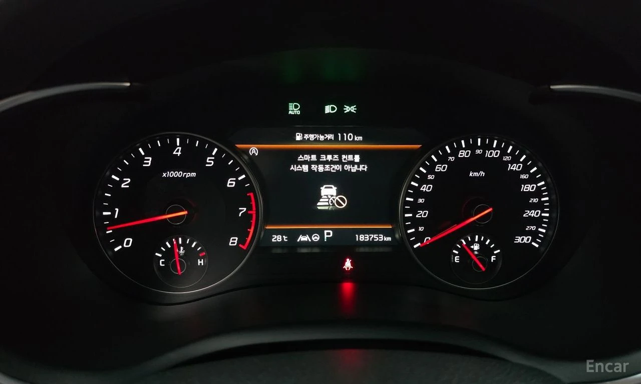 Kia Stinger 3.3 GT* TRIBUTE EDITION* DISTRONIC* ОБДУХВАНЕ, снимка 11 - Автомобили и джипове - 55031311