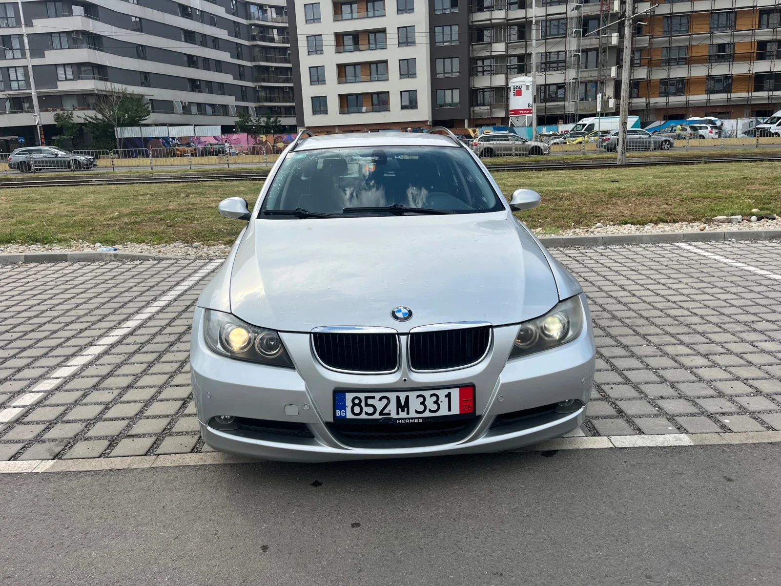 BMW 320, снимка 8 - Автомобили и джипове - 55140388
