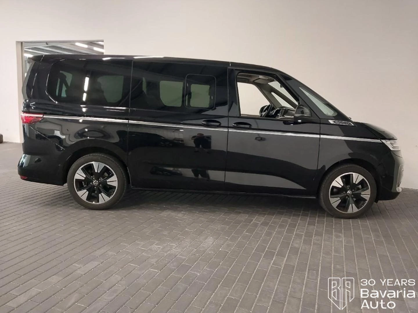 VW Multivan Style long DSG Easy Open, снимка 4 - Автомобили и джипове - 55166123