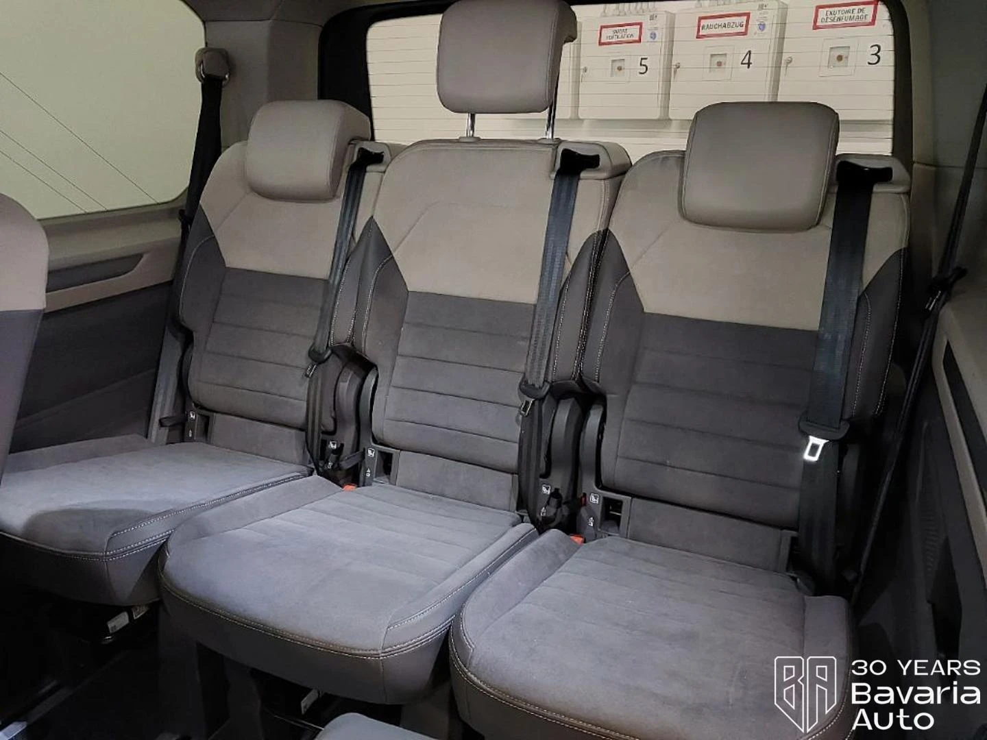 VW Multivan Style long DSG Easy Open, снимка 7 - Автомобили и джипове - 55166123