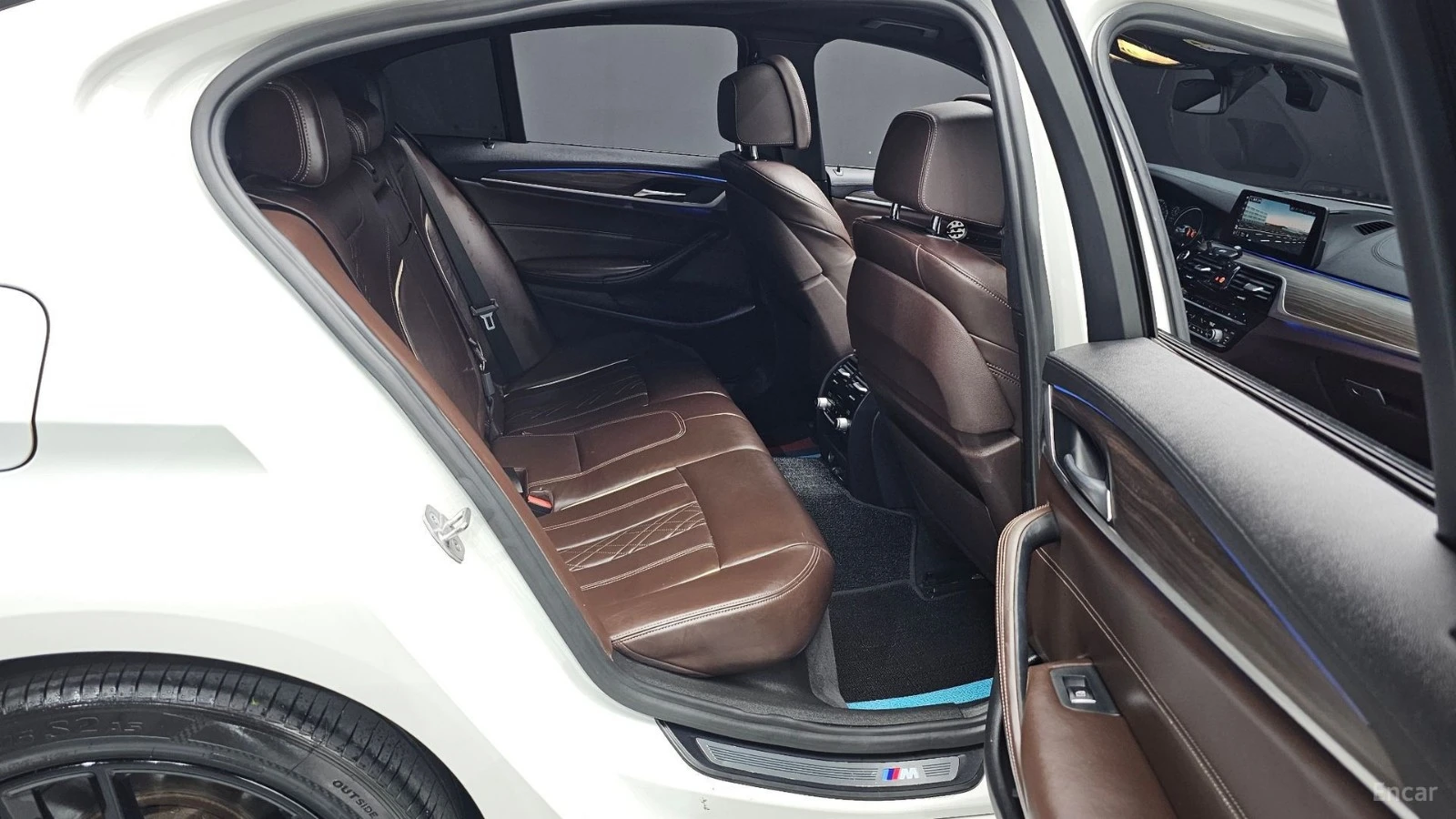 BMW 530 M Pack * 360 * ���������� * (���� �� ��) | Mobile.bg � ����������� 11