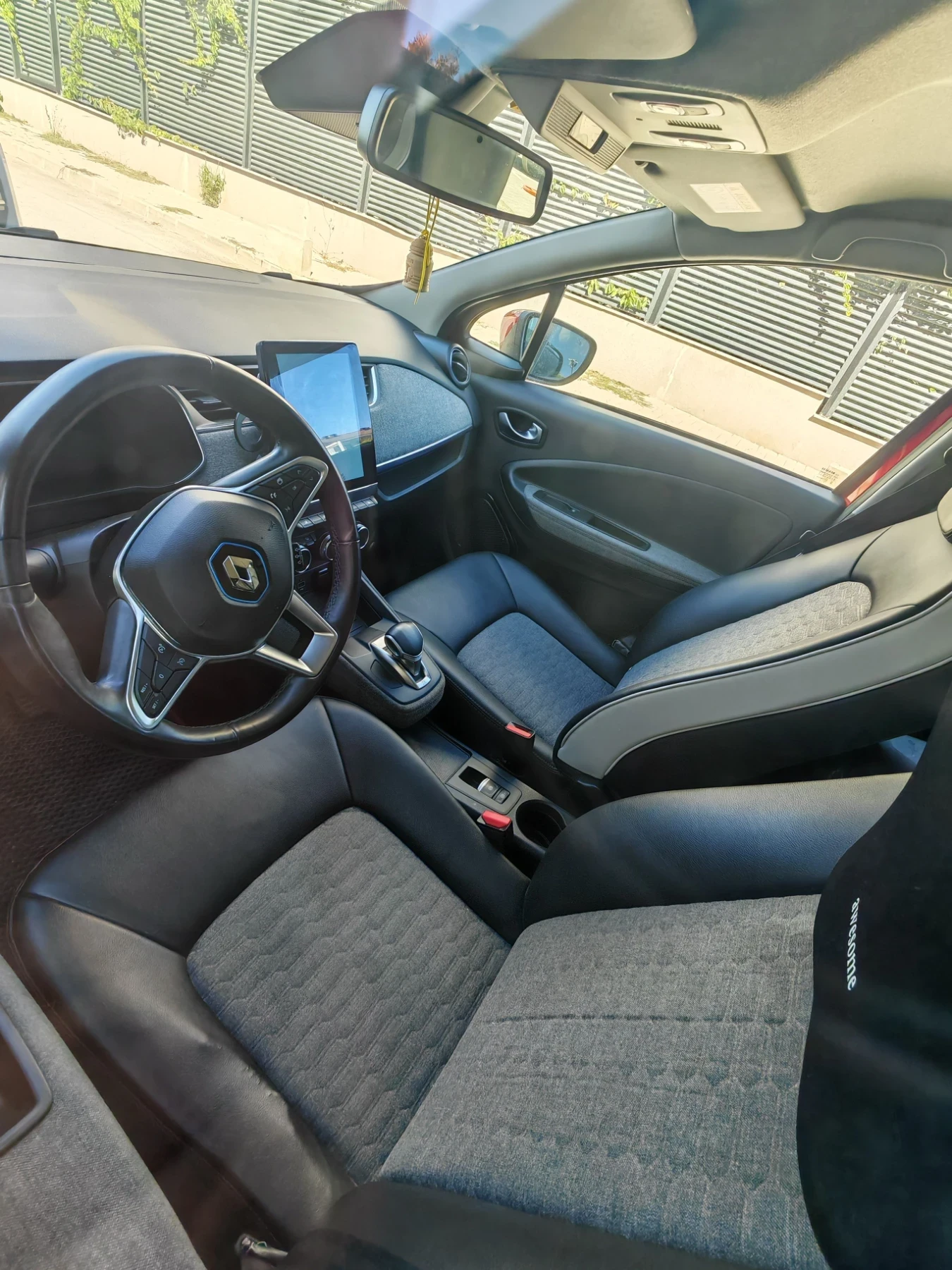 Renault Zoe R135 52kwh , снимка 5 - Автомобили и джипове - 56064186