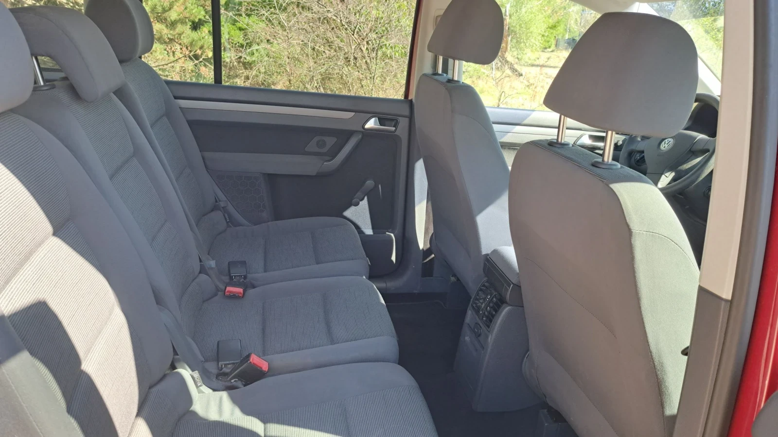 VW Touran  ГАЗ, НОВ ВНОС, ИТАЛИЯ, снимка 9 - Автомобили и джипове - 56327918