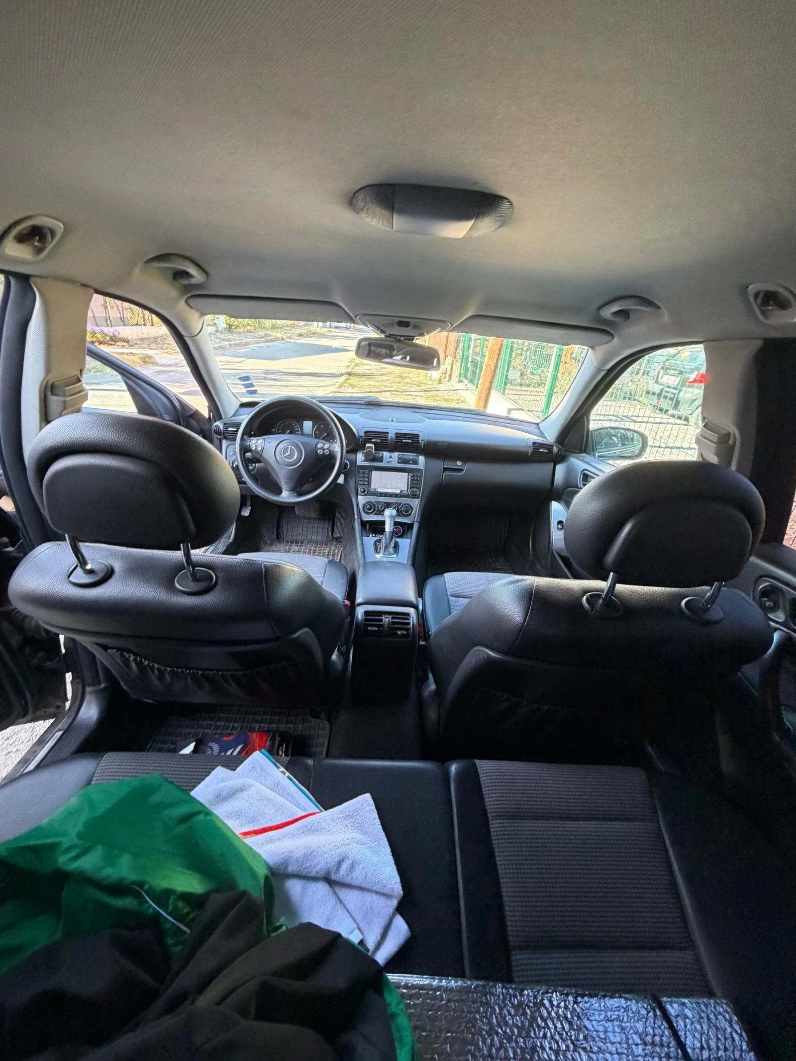 Mercedes-Benz C 220 W203 CDI, снимка 3 - Автомобили и джипове - 56341294