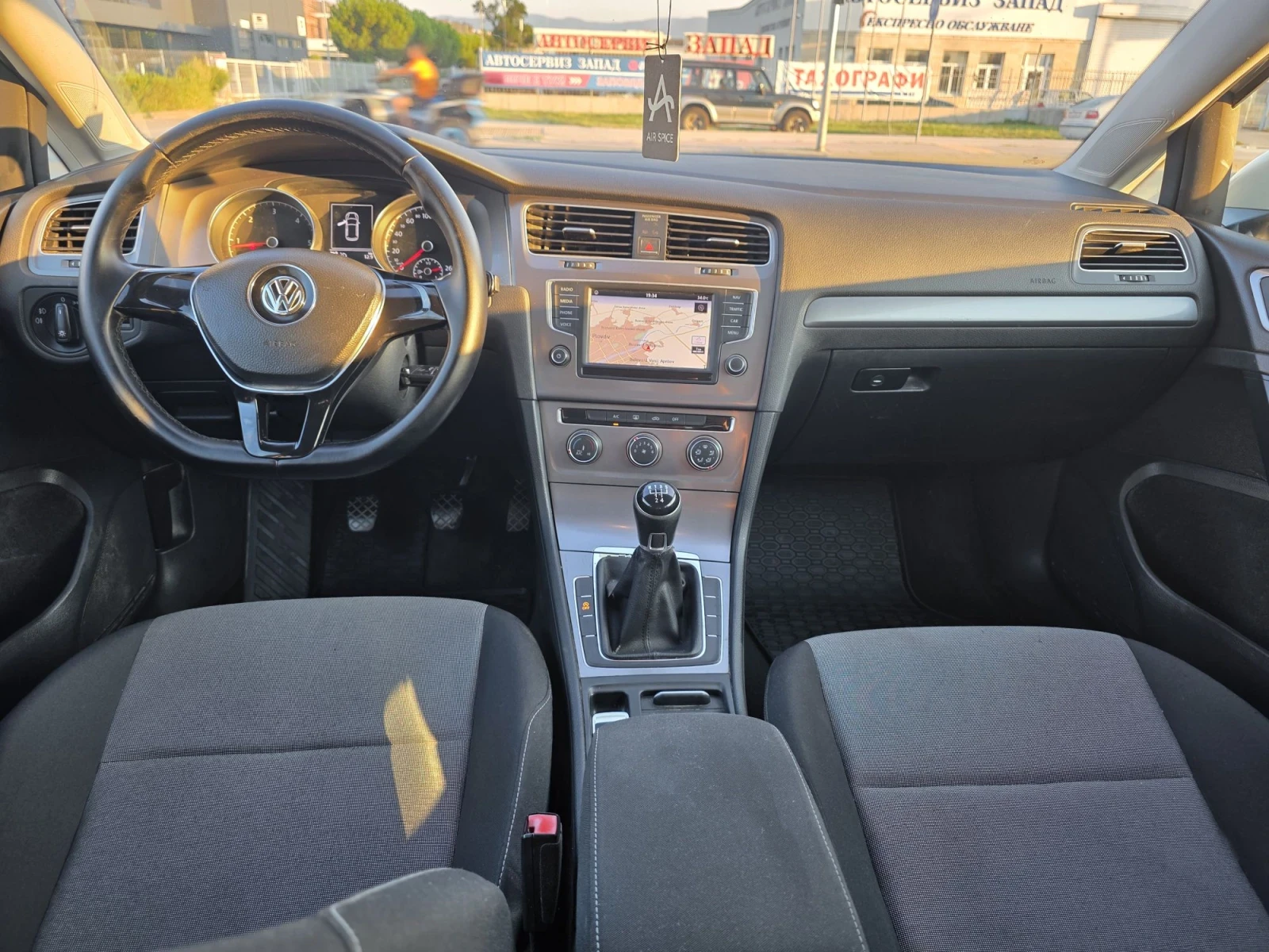 VW Golf 7/Facelift, снимка 10 - Автомобили и джипове - 56446230
