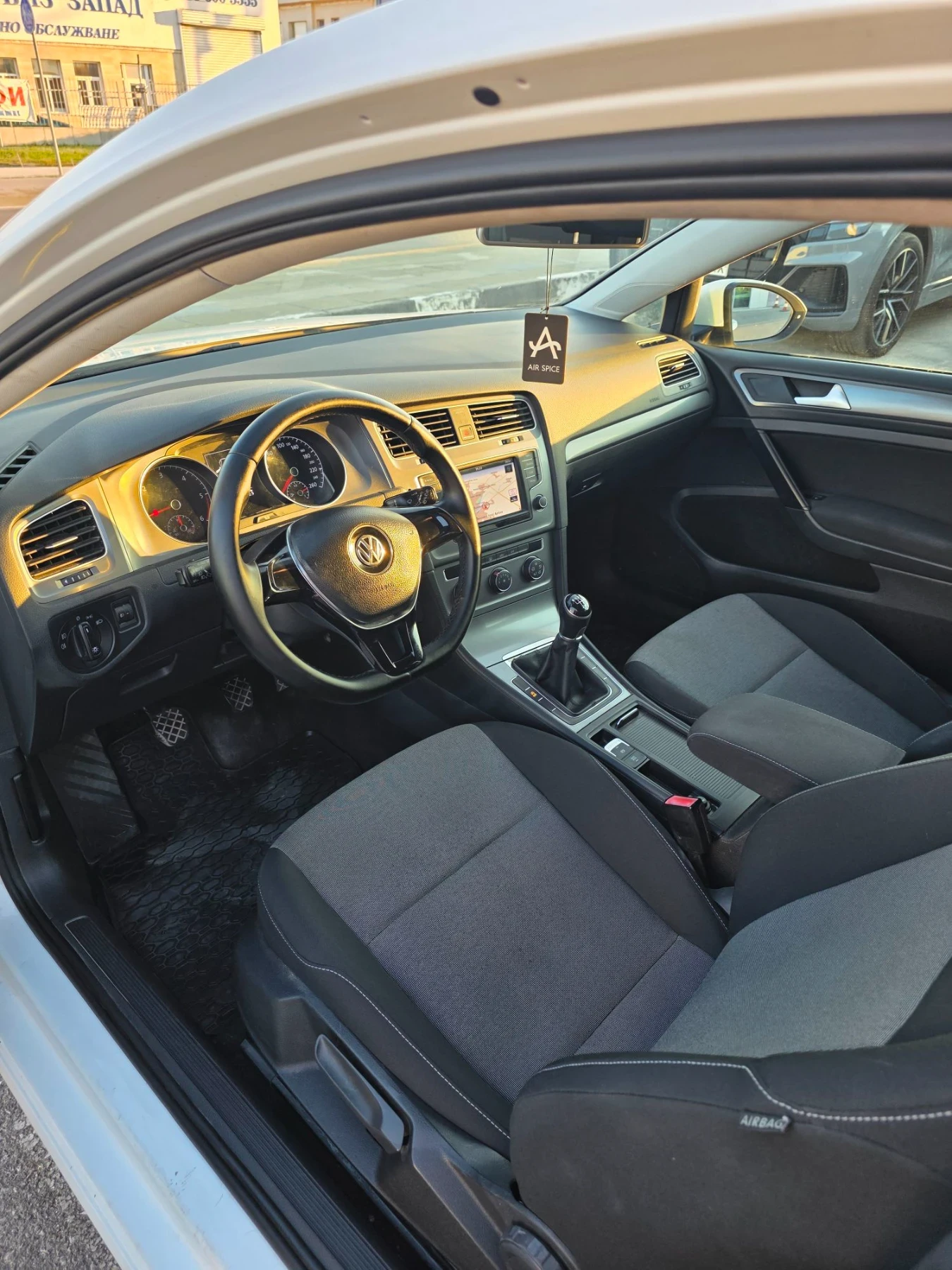 VW Golf 7/Facelift, снимка 9 - Автомобили и джипове - 56446230