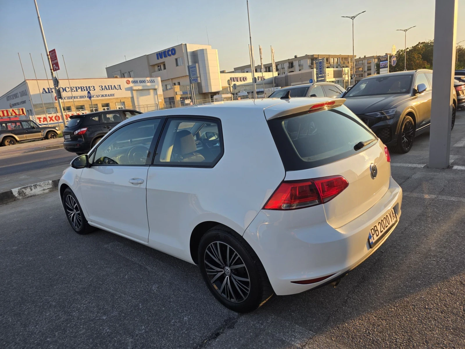 VW Golf 7/Facelift, снимка 4 - Автомобили и джипове - 56446230