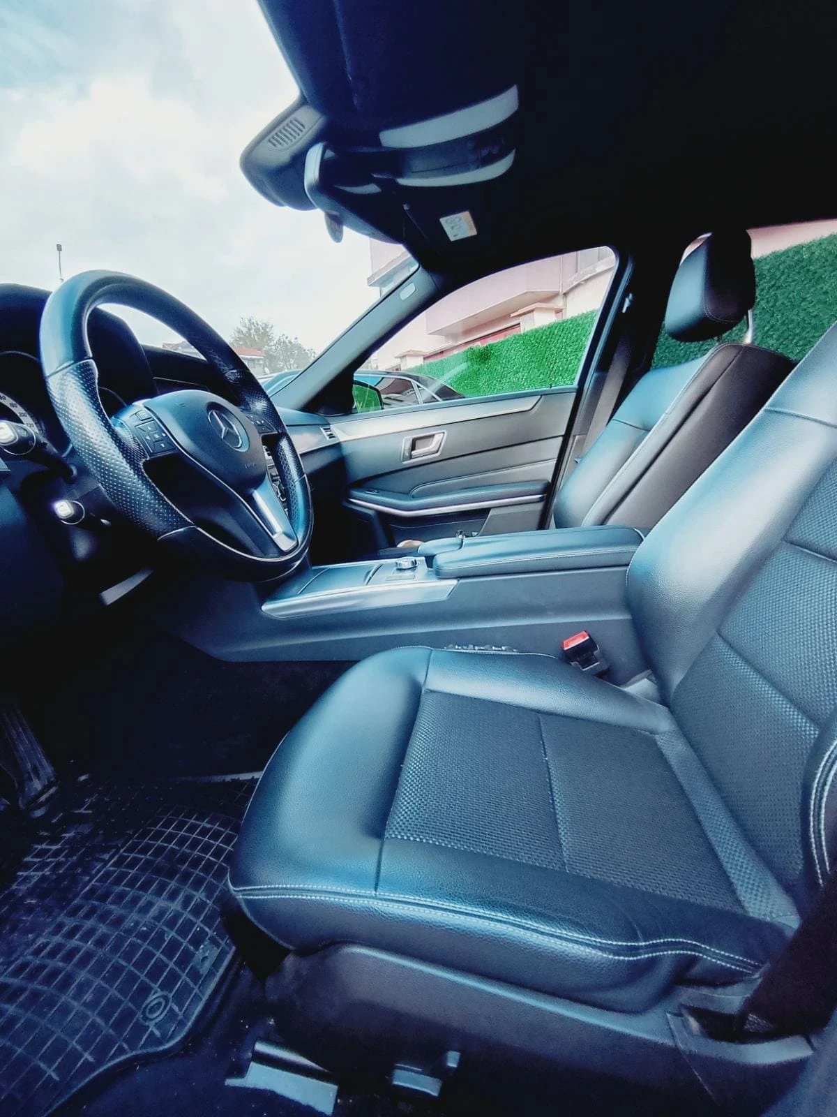 Mercedes-Benz E 350, снимка 9 - Автомобили и джипове - 56467290