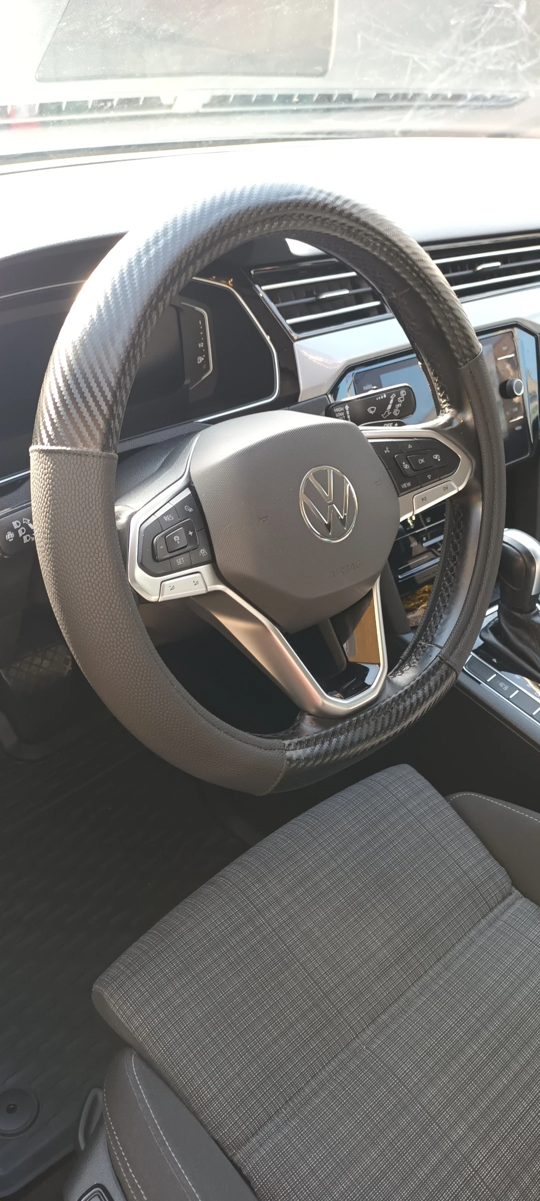 VW Passat B8.5 2.0 TDI , снимка 6 - Автомобили и джипове - 56620330