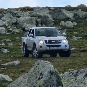Isuzu D-max | Mobile.bg    13