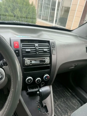 Hyundai Tucson 2000 crdi 4x4 - 3500 € / 6845.40 лв. - 86233044 7