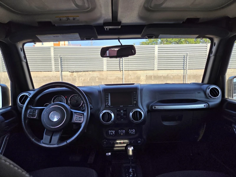 Jeep Wrangler Sahara/3.6/V6/285hp/Палене от ключа/87000км /ТОП!, снимка 6 - Автомобили и джипове - 50810465