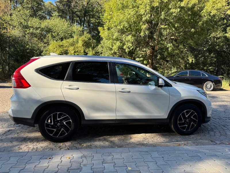 Honda Cr-v 1.6 i-DTEC, снимка 3 - Автомобили и джипове - 52549764