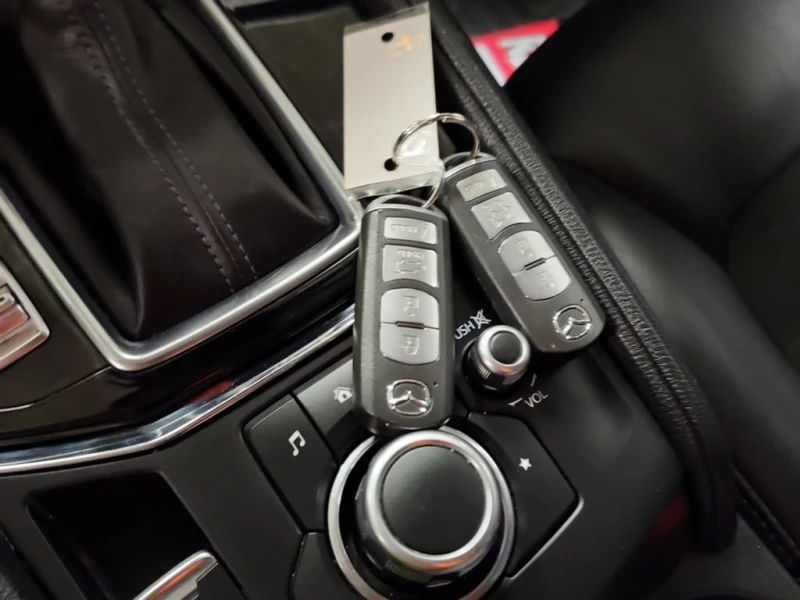 Mazda CX-5 * TOURING * CARFAX * БЕЗ ПЪРВОНАЧАЛНА ВНОСКА, снимка 8 - Автомобили и джипове - 53174176