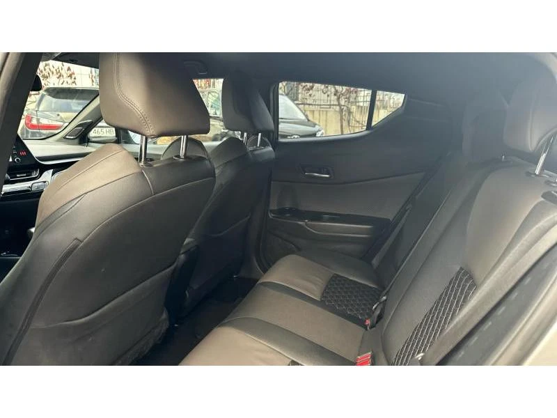 Toyota C-HR 2.0 HYB 2WD CVT CLASSY, снимка 11 - Автомобили и джипове - 52950169