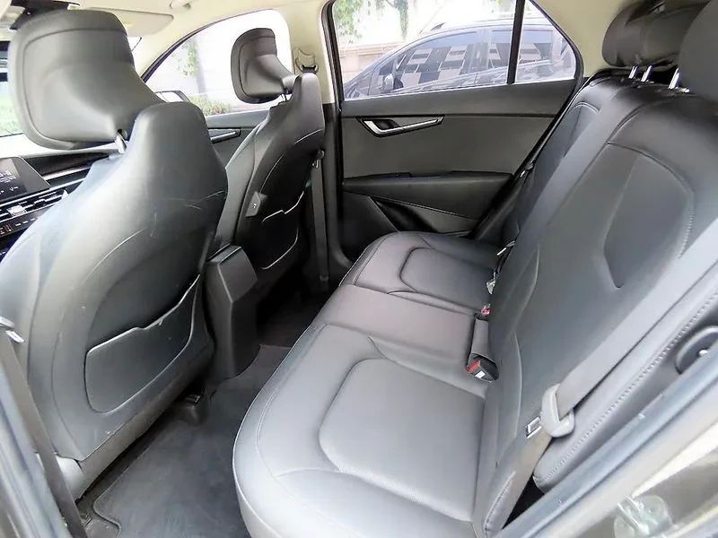 Kia Niro Trendy, снимка 6 - Автомобили и джипове - 56355095