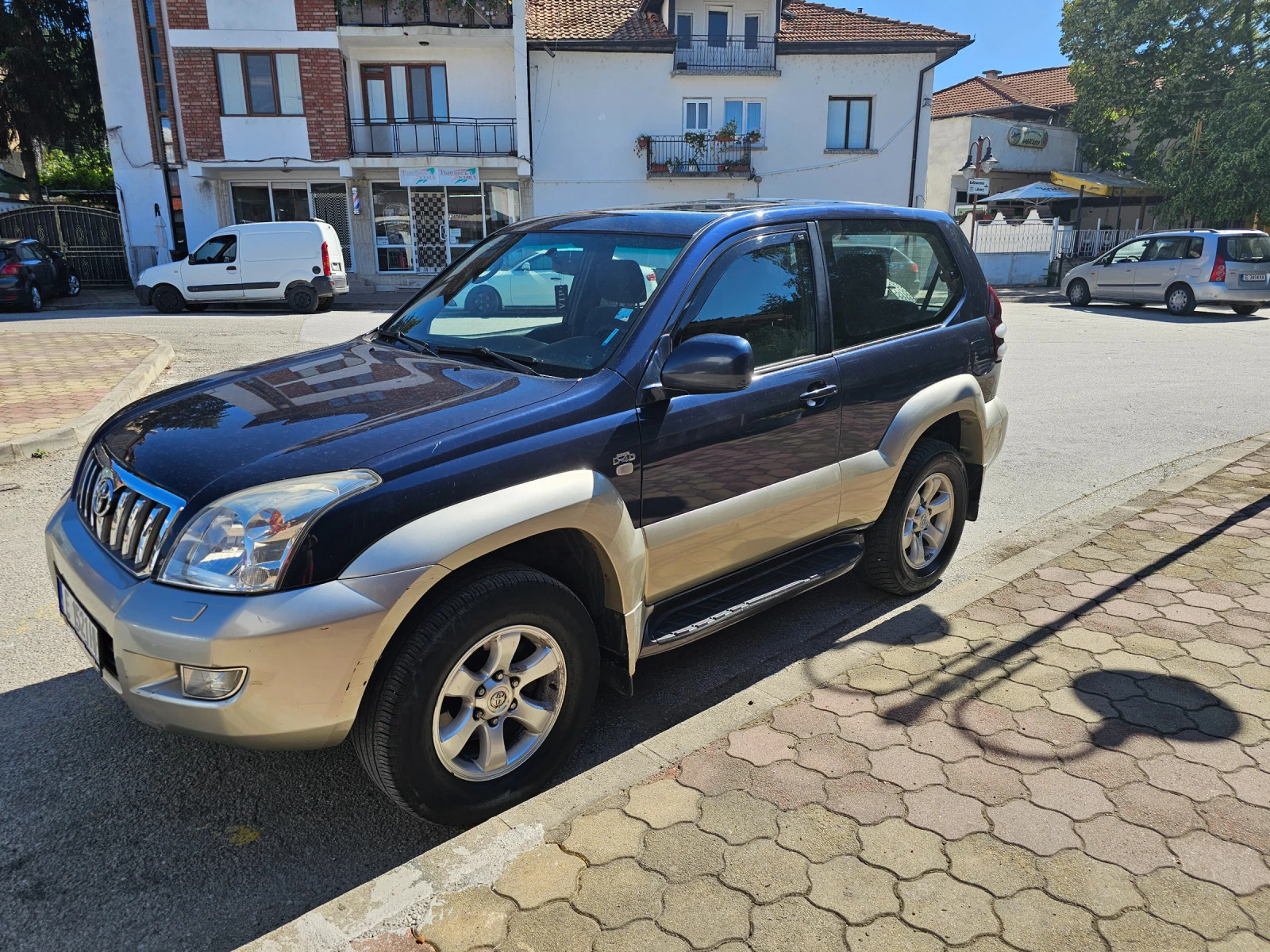 Toyota Land cruiser  3.0D4D AUT/NAVI  - изображение 2