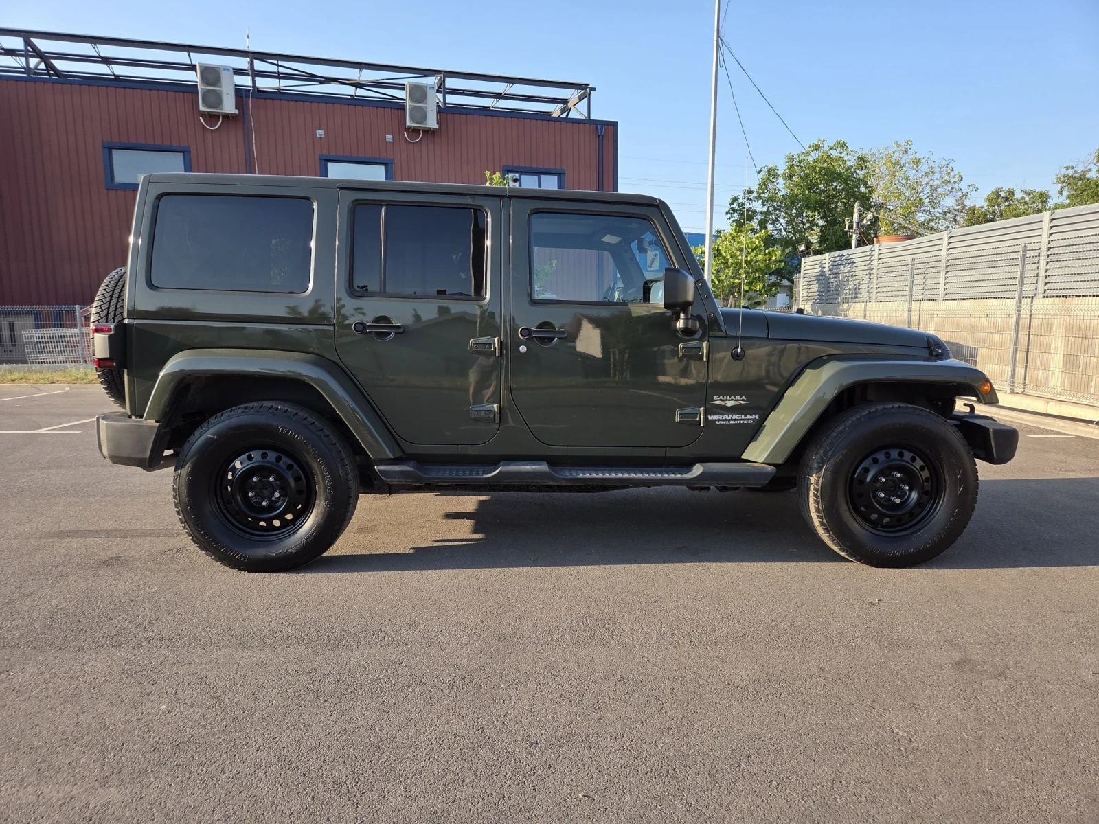 Jeep Wrangler Sahara/3.6/V6/285hp/  /87000 /! | Mobile.bg   14